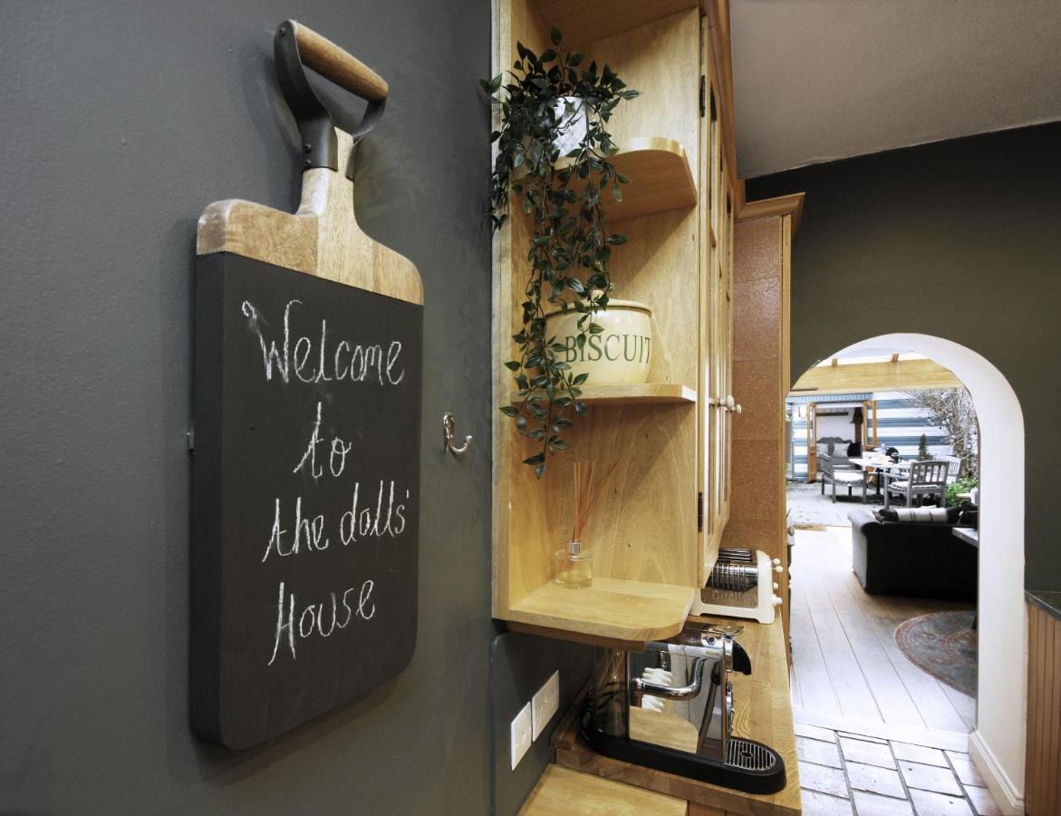 Вілла Dolls House - Luxury Townhouse *Sleeps 10* Henley-on-Thames Екстер'єр фото