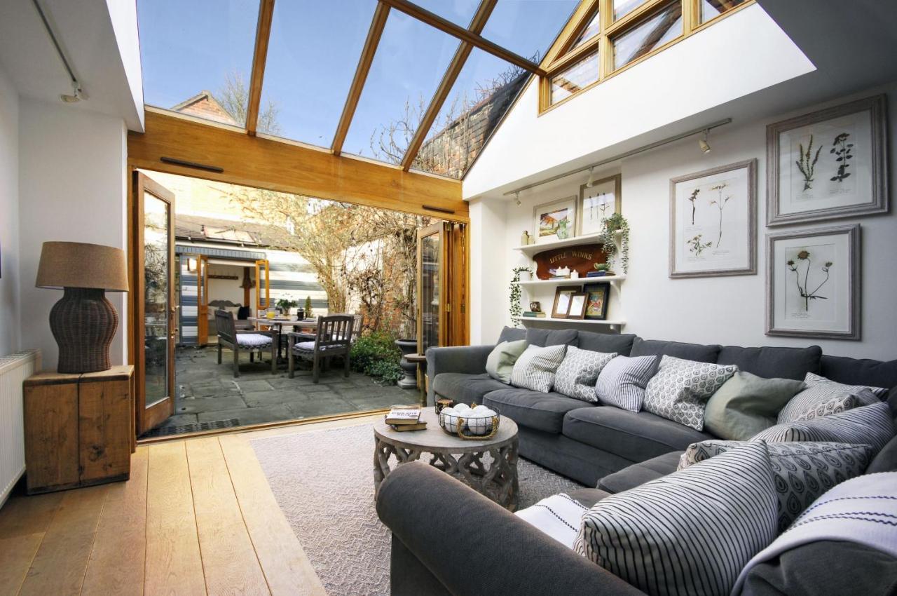 Вілла Dolls House - Luxury Townhouse *Sleeps 10* Henley-on-Thames Екстер'єр фото