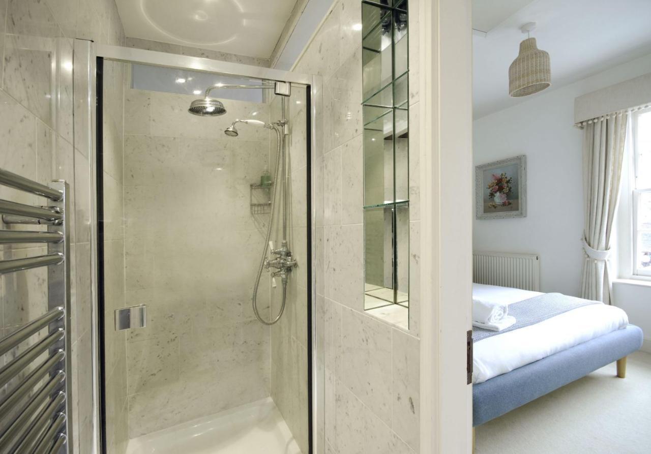 Вілла Dolls House - Luxury Townhouse *Sleeps 10* Henley-on-Thames Екстер'єр фото