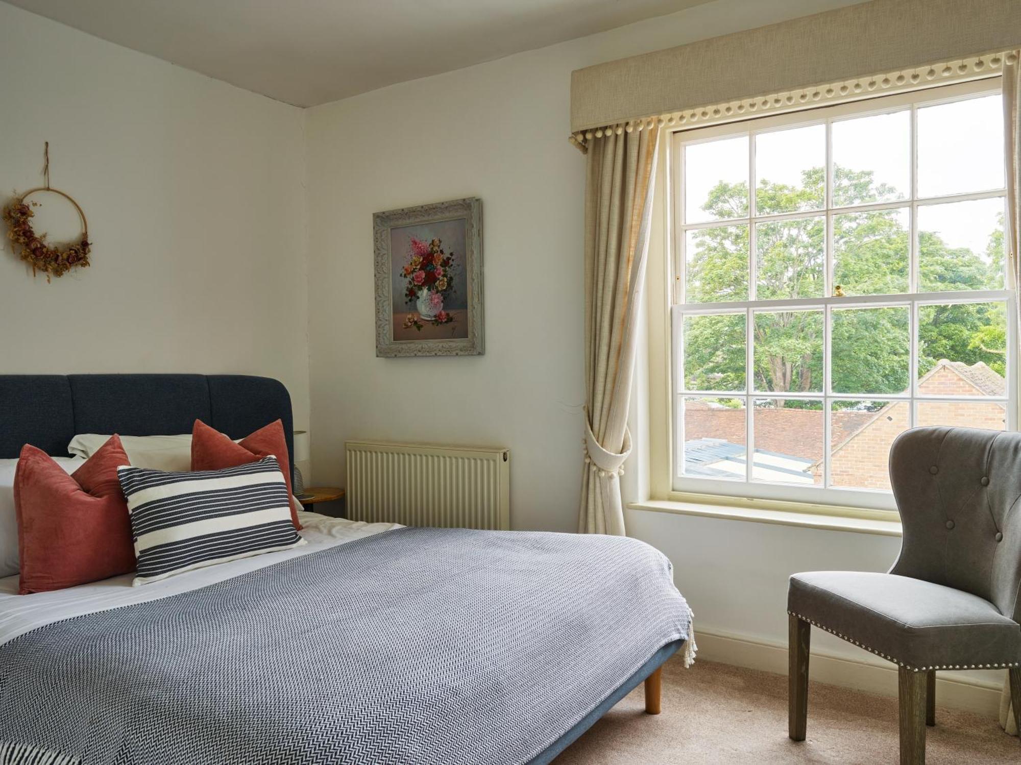 Вілла Dolls House - Luxury Townhouse *Sleeps 10* Henley-on-Thames Екстер'єр фото